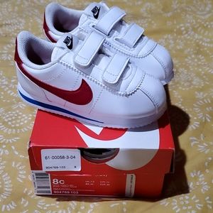 Nike cortez basic sneakers